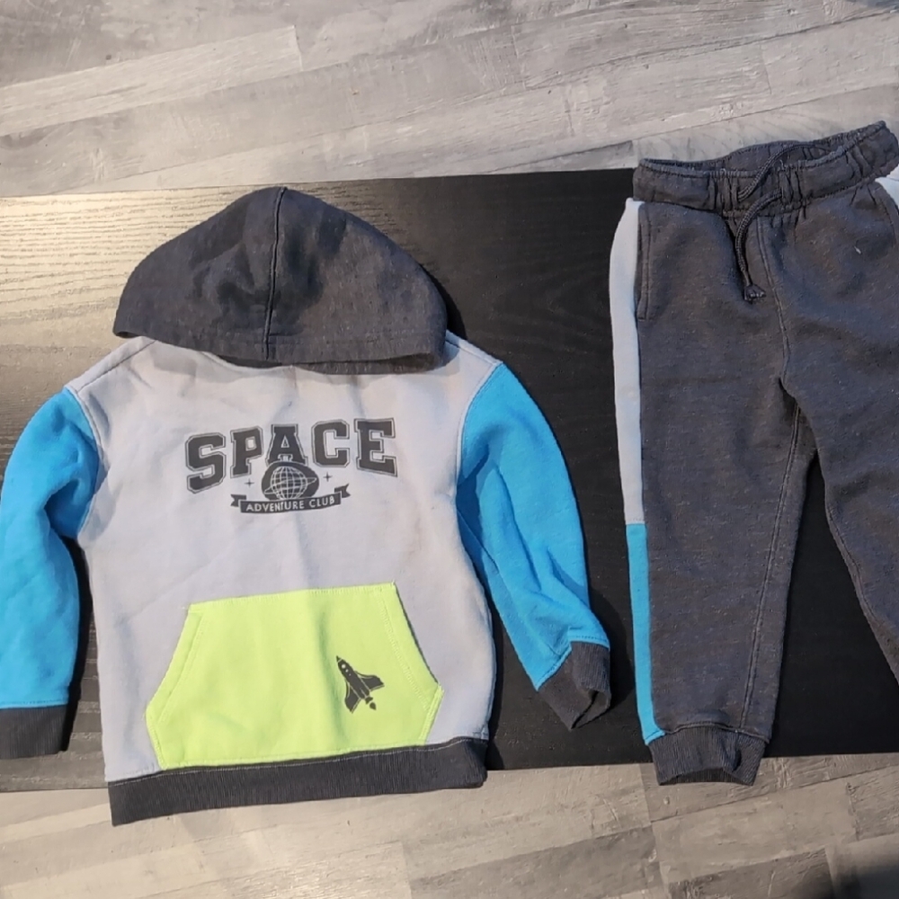 Cat & Jack Space Adventure Kids Matching Set - Gray, Blue, Green